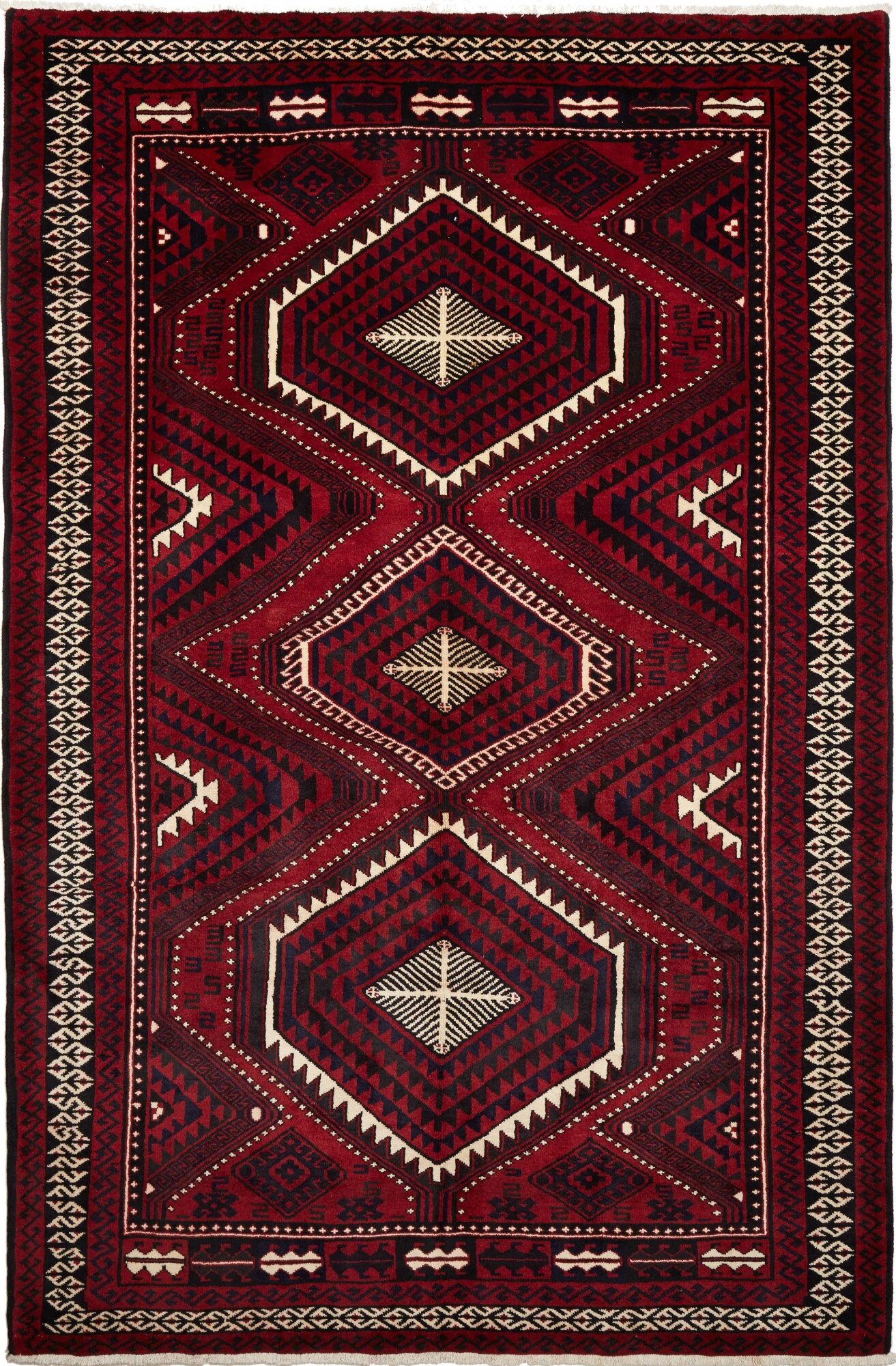 Lori 213 x 317 cm